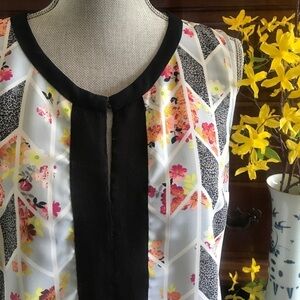 CAbi Grosgrain Floral Geometric Sleeveless Size S
